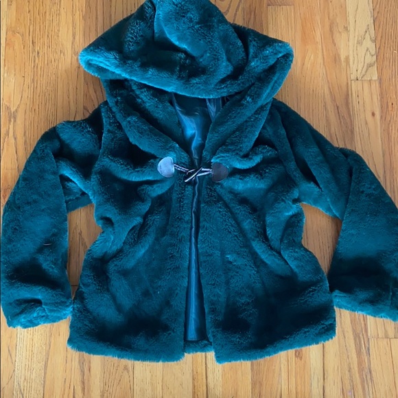 Emerald green fluffy jacket - Picture 1 of 4